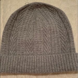 NWT Ryllace cashmere light grey hat one size